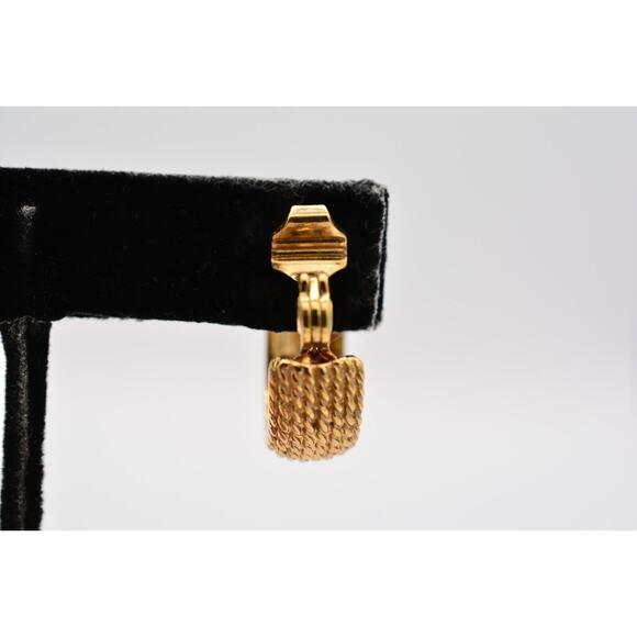 Monet Vintage Clip Earring Textured Hoops Brushed Gold Signed 1980s BinAB - Picture 9 of 12